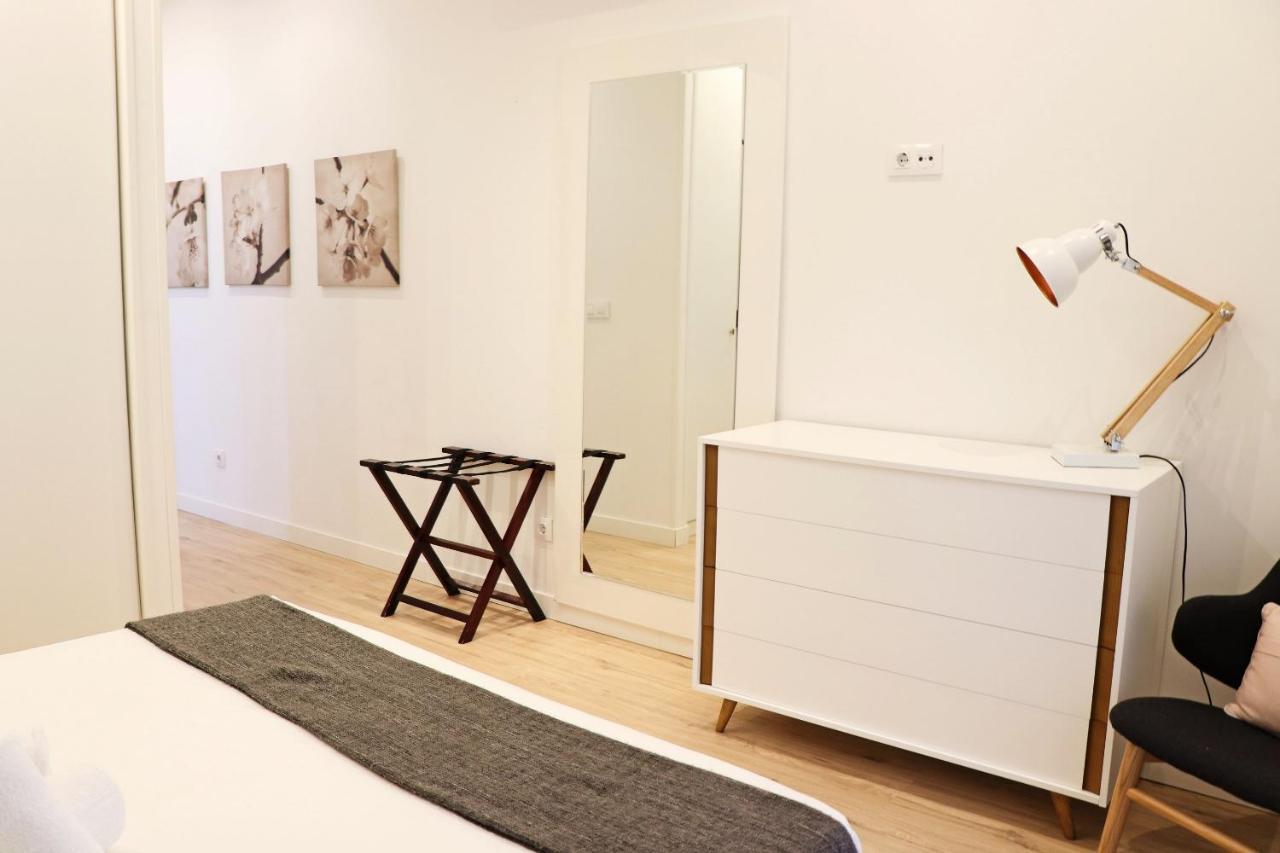 For You Rentals New Design Apartment Temporal Puerta Del Sol Pre10A Madrid Exterior photo