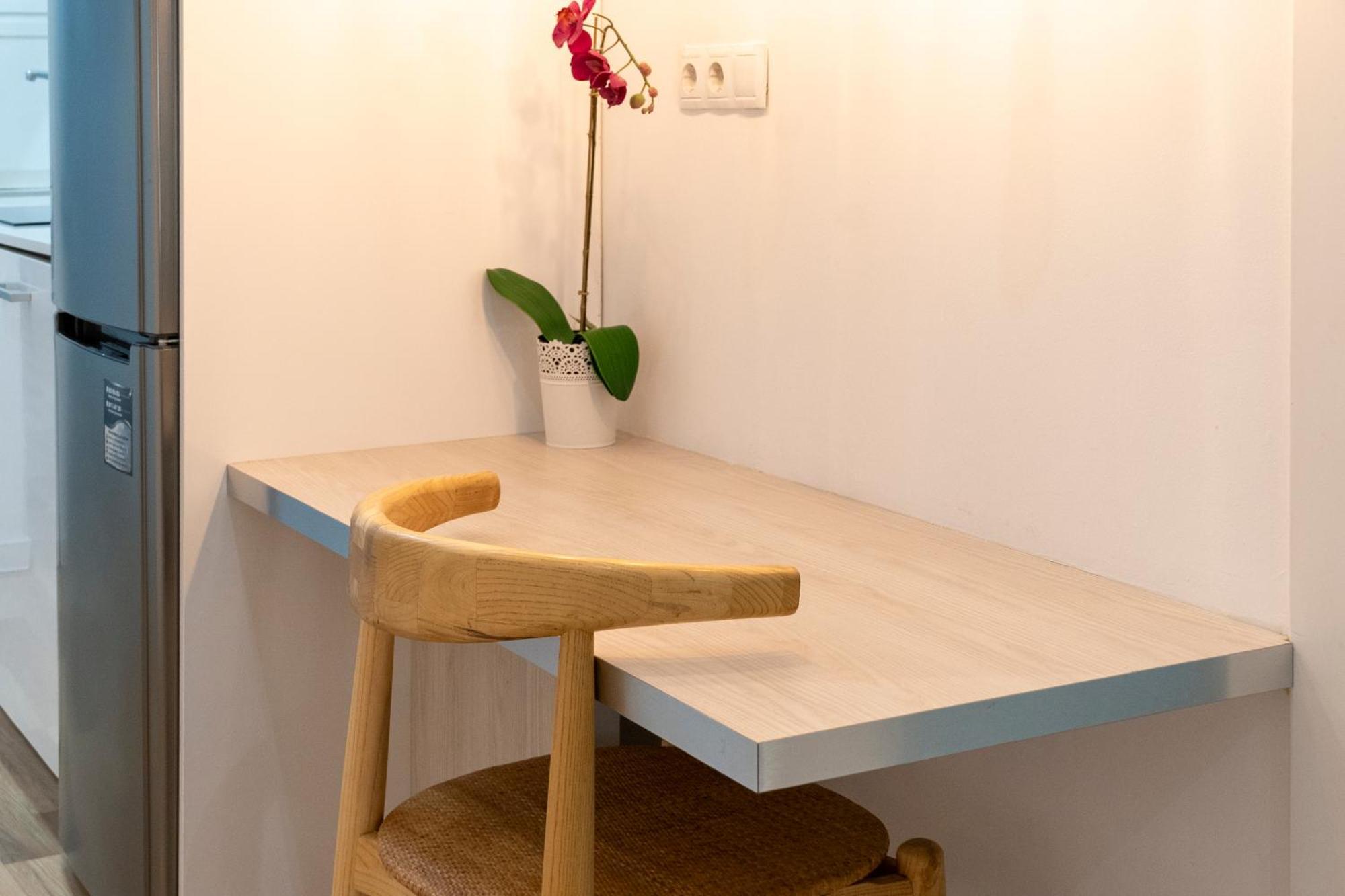 For You Rentals New Design Apartment Temporal Puerta Del Sol Pre10A Madrid Exterior photo